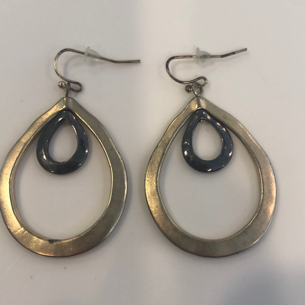 Black and Hold Hoops